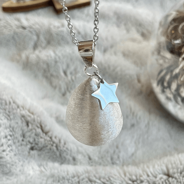 Modèle MERIAH (goutte) - Collection Noël